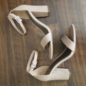 Worthington Beckwith Lt Natural Faux Suede Heeled  Sandal - 6M